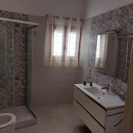 Cavarama Apartman *